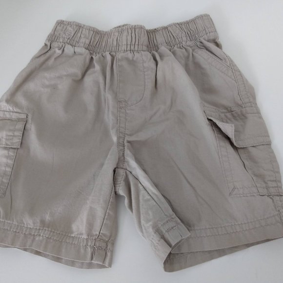 Infant Boys (12 Months) Cargo Shorts and Shirt Summer Outfit! - Picture 9 of 14